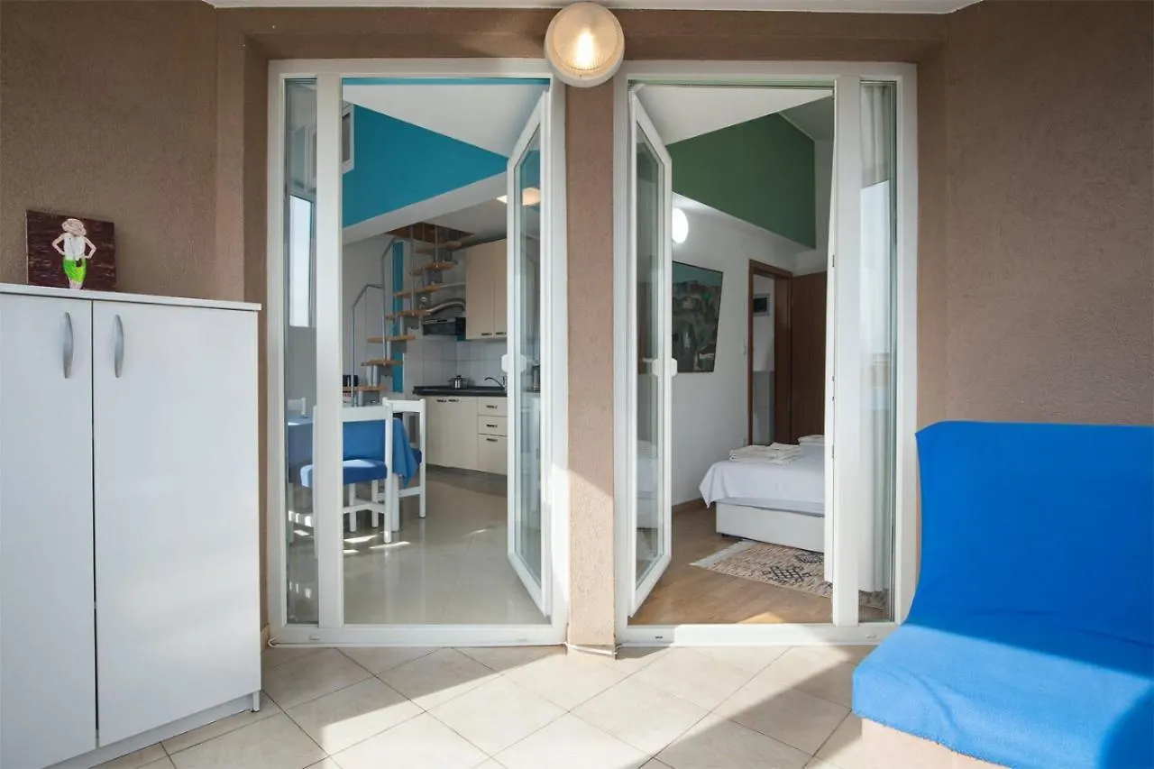 Sontag Apartment Pula 0*,  Croatia